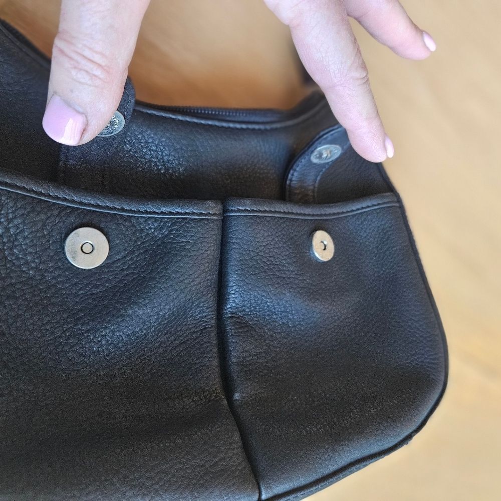 Vintage Fossil crossbody bag, black leather w/nylon fabric sides & bottom - Picture 2 of 8